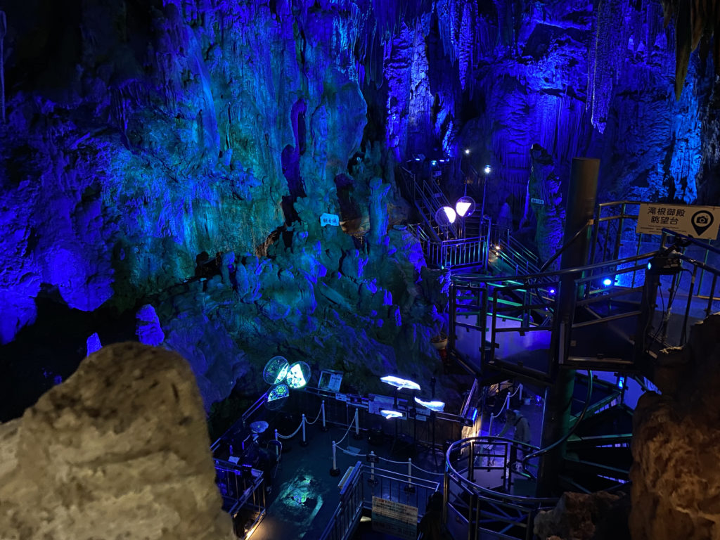 あぶくま洞 期間限定ライトアップ